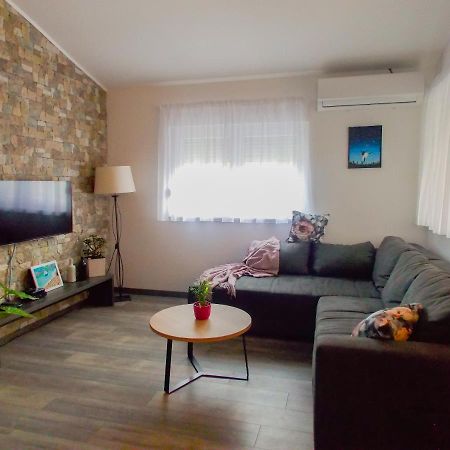 Apartman Bamboo Nin Εξωτερικό φωτογραφία