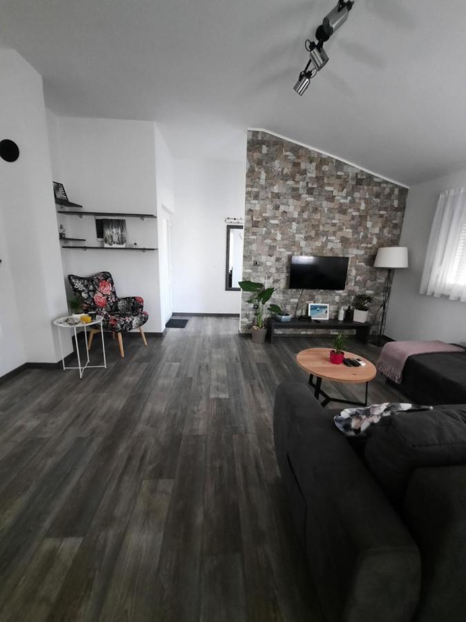 Apartman Bamboo Nin Εξωτερικό φωτογραφία