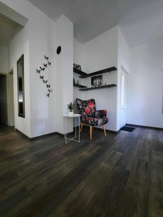 Apartman Bamboo Nin Εξωτερικό φωτογραφία